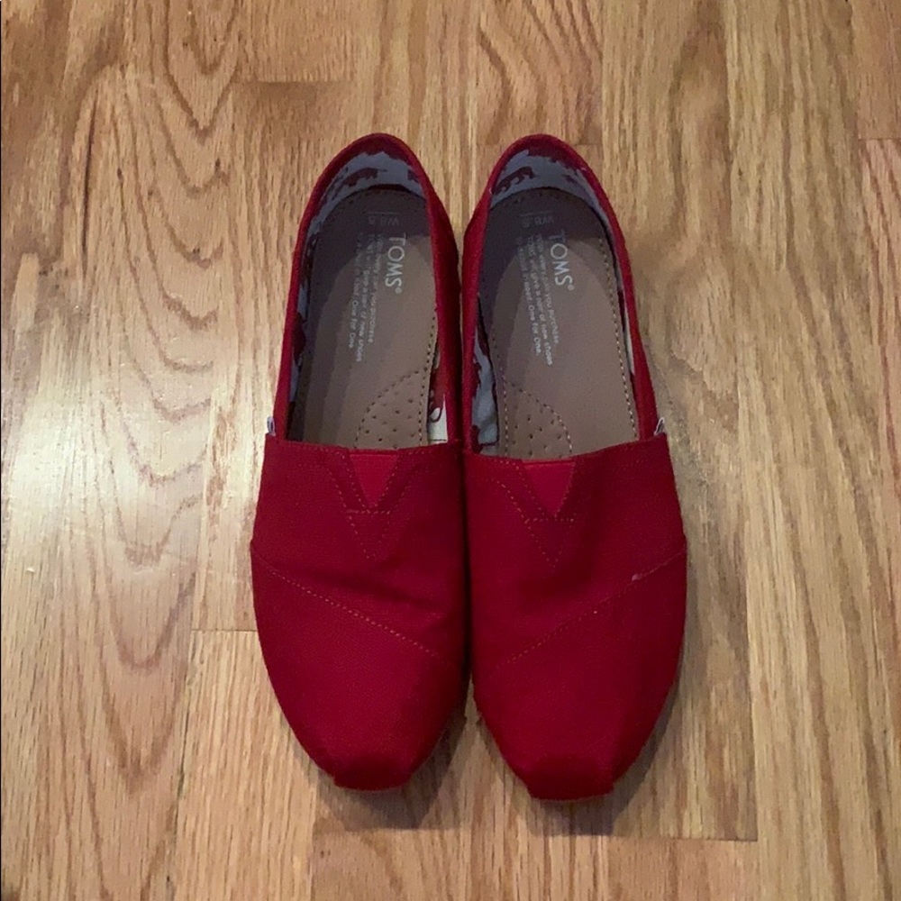 TOMS